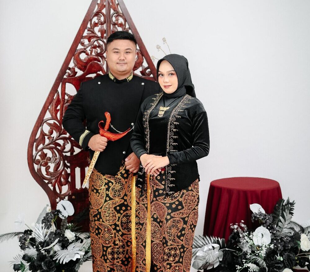 Oktavia & Yusril