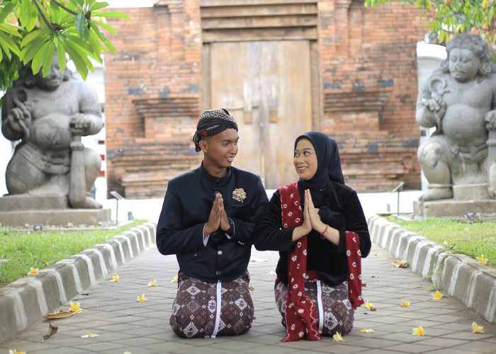 Aprilia & Dwikun Akad