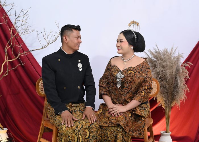 Zahra & Adit Akad